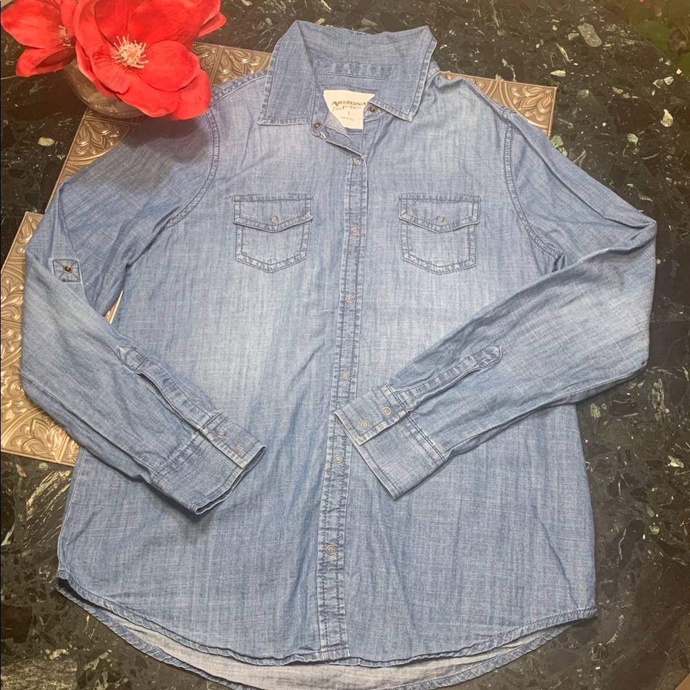 🌹VINTAGE Arizona Jean Co •  Blue Denim Button Down Casual Shirt